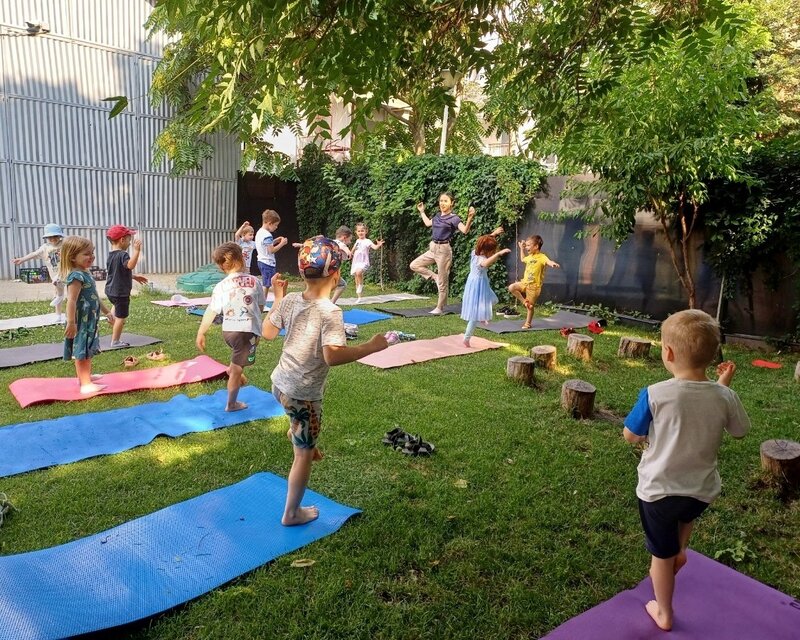 Bambi Step by Step - Gradinita